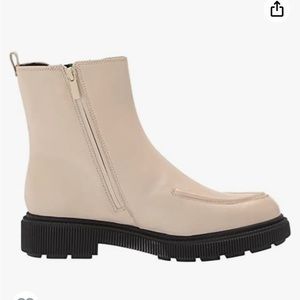 Franco Sarto Jimmie womens Ankle Boot size 6